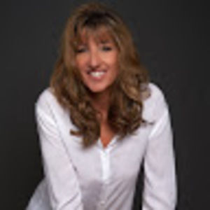 Meet your Posher, Vikki